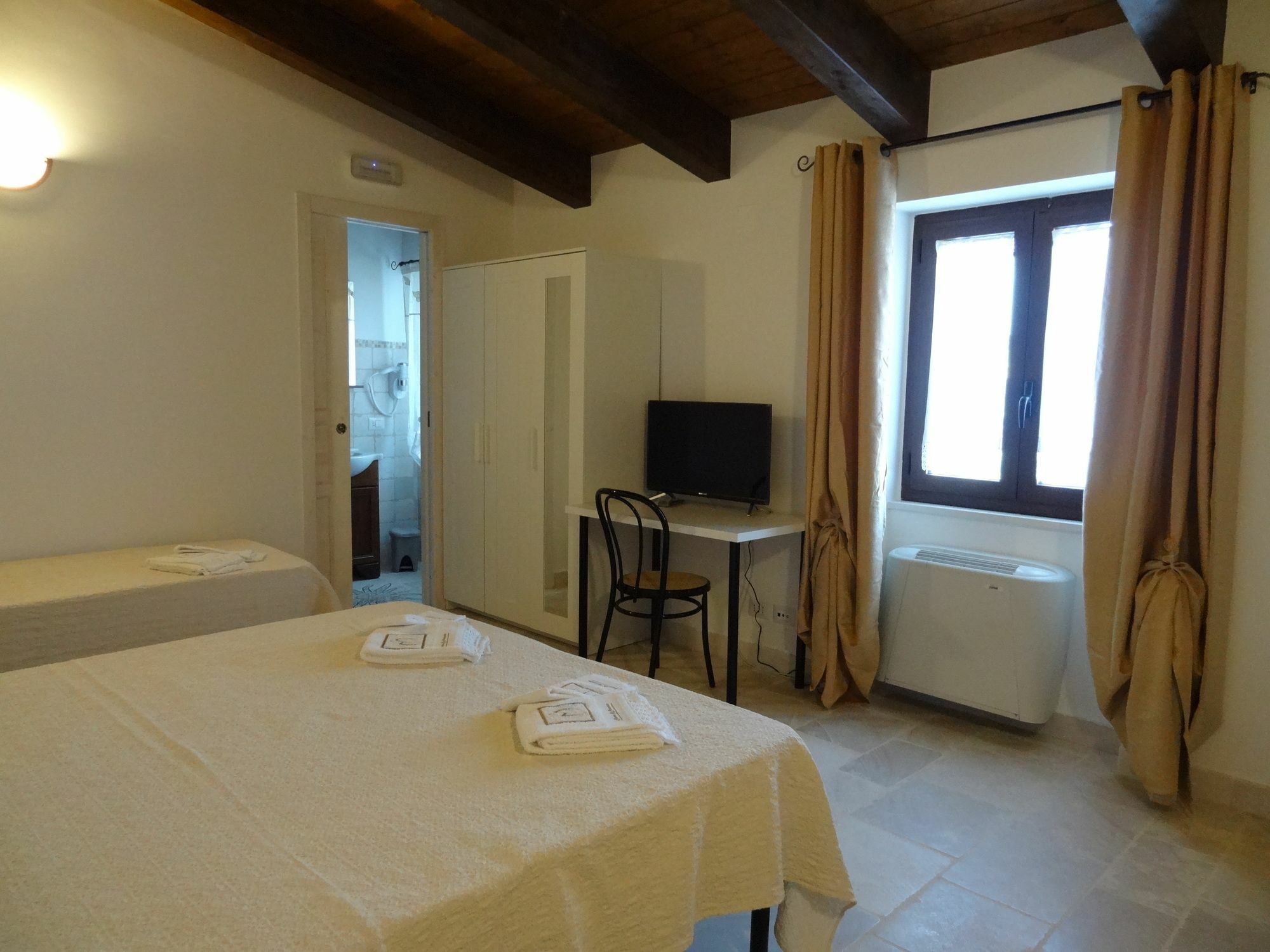 L'Antico Casolare Bed and Breakfast Castellana Grotte Εξωτερικό φωτογραφία